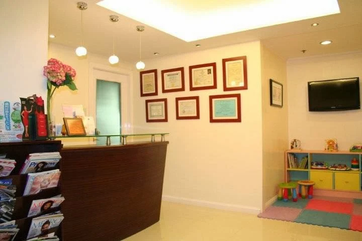 Navales Dental