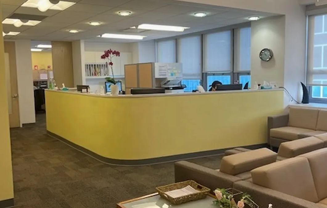 アメリカ　ピル　NY Midtown OB/GYN 