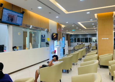 シラチャ　サミティベート病院シラチャ　ED