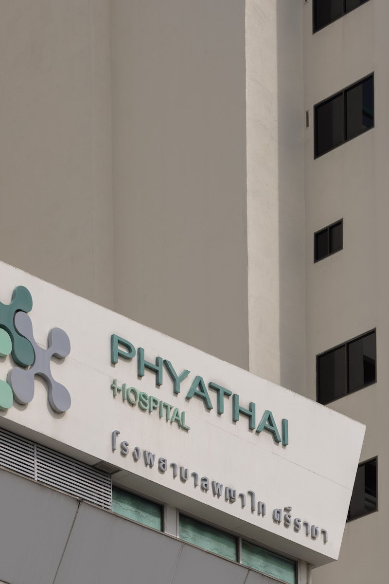 タイ　Phyathai Sriracha