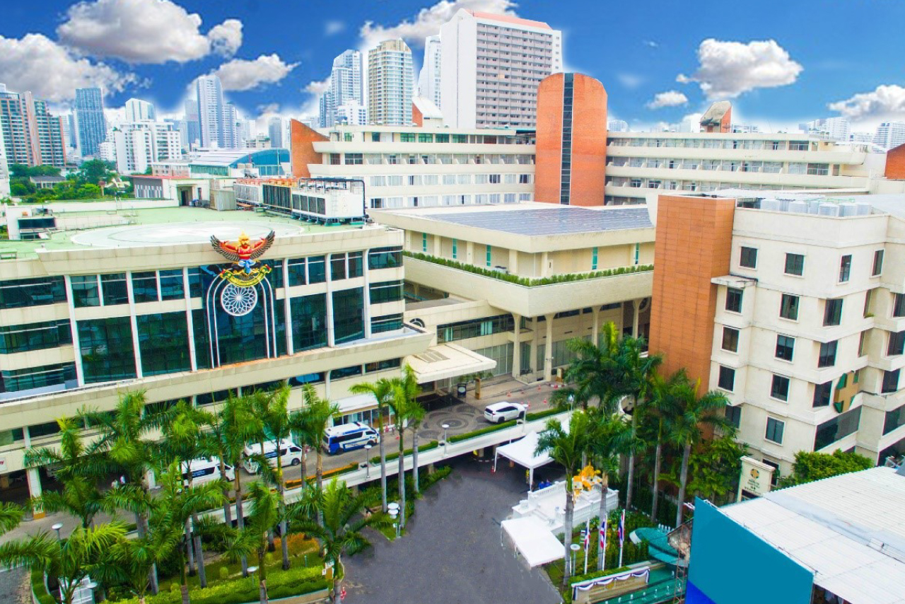 スクンピット 病院